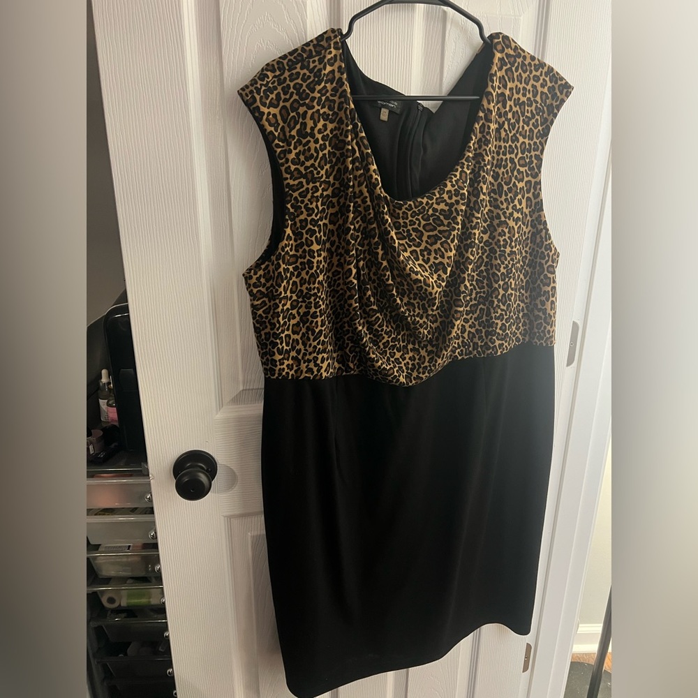 Black & Leopard print dress